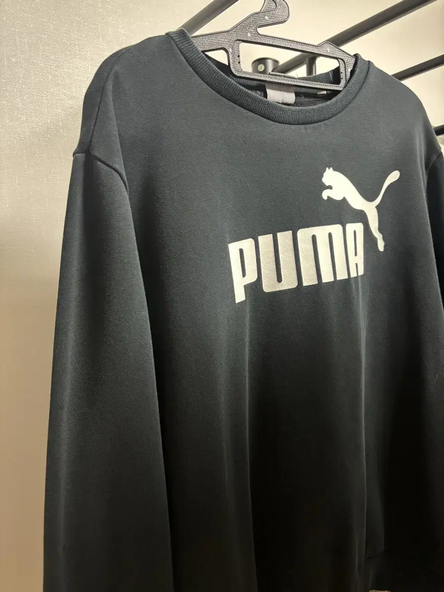 Puma 퓨마 맨투맨 판매합니다